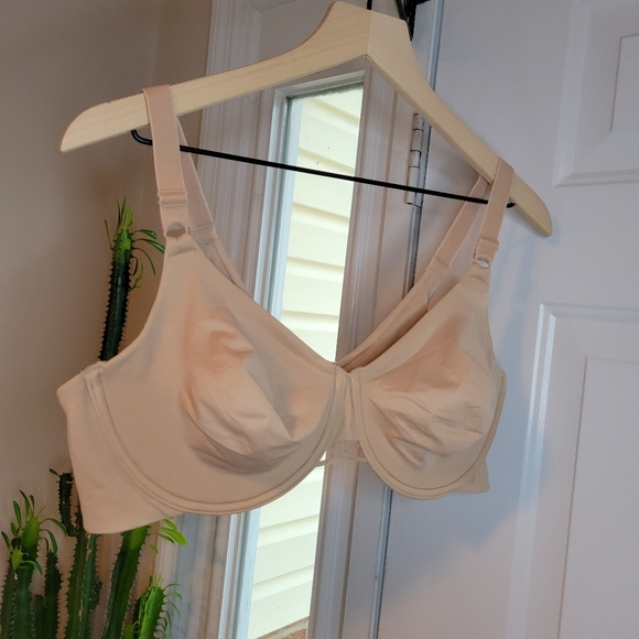 Vanity Fair Radiant Collection Smooth Nude Bra, Size 44C - Picture 2 of 8